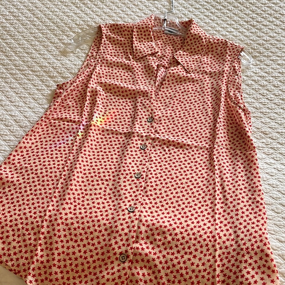 NWOT cabi sleeveless top